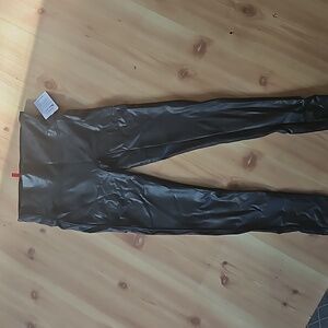 Spanx petite faux leather leggings - Medium